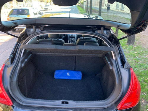 Imagen 12 de 15 de Peugeot 308 2.0 Feline 143cv