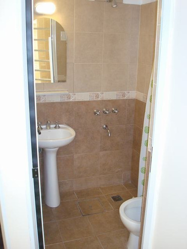 Imagen 14 de 14 de Habitación Individual Grande Para Estudiante $60000 (centro)