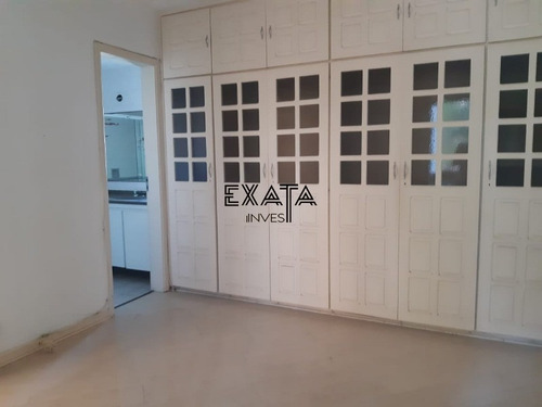 Imagem 3 de 12 de Apartamento Com Living Para Três Ambientes, Home Theater, Sala De Jantar, Copa E Varanda, Cozinha Com Armários, Lavabo E Dependência De Funcionária. 03 Dormitórios Sendo 1 Suítes C - Ap00845 - 699004