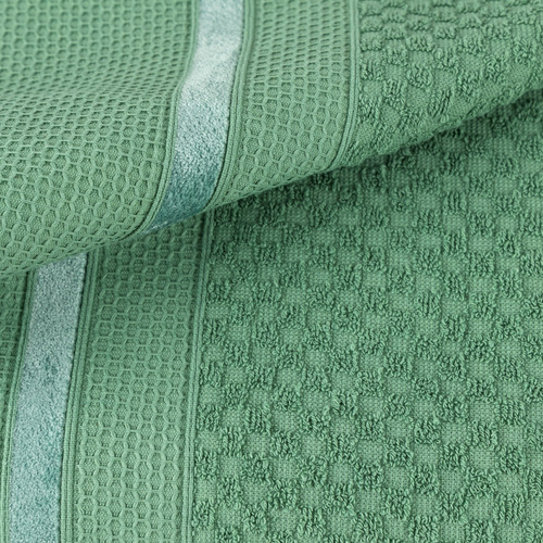 Toalha De Banho 100% Algodão 1,50m X 0,80m Verde Bebê De Alta Durabilidade Sensação Luxuosa Suave Ao Toque Com Acabamento Sofisticado Theovitex