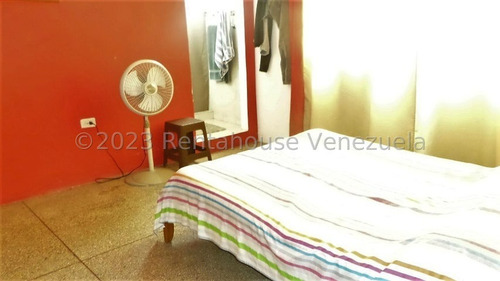Imagen 2 de 12 de Apartamento En Venta En Bello Campo