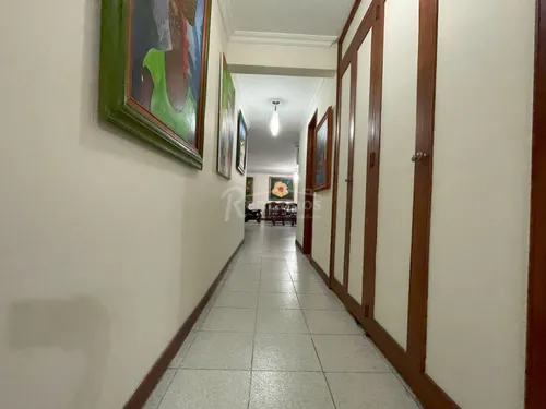 Apartamento En Venta En El Poblado. Cod V776057