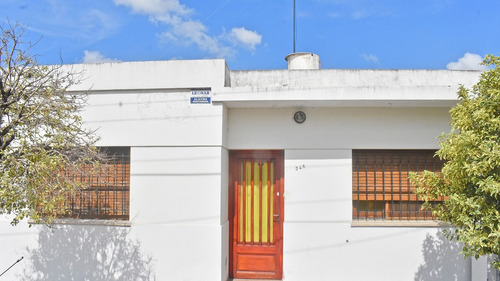 Casa Al Frente Bº Cueto Pergamino