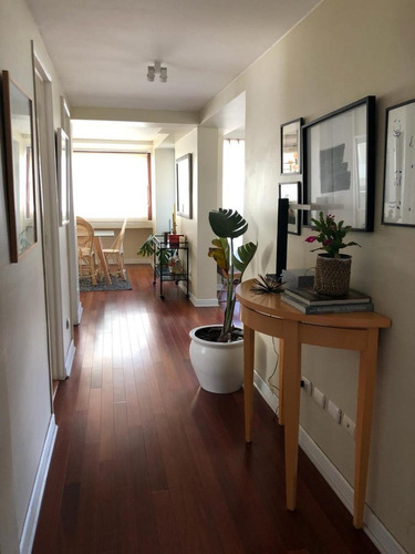 Departamento Remodelado En Vitacura