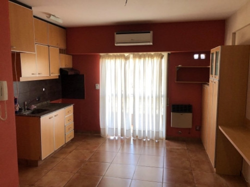 Imagen 3 de 14 de Departamento En Venta En Martin Coronado