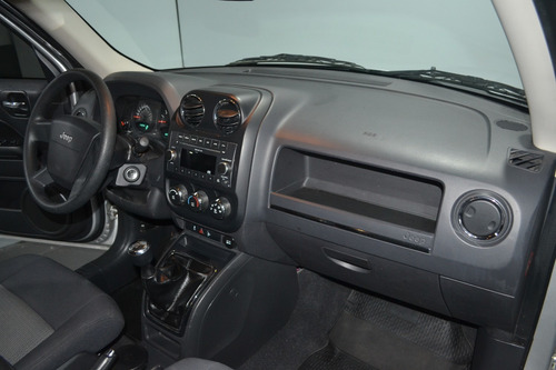 Jeep Patriot 2.4 Sport M/t 2011 -imolaautos