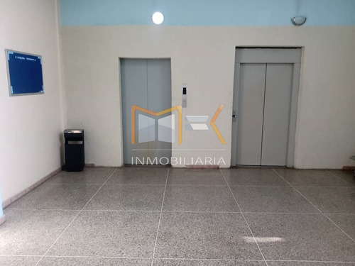 Imagen 11 de 18 de Mk Inmobiliaria Vende Consultorio Médico Mas 6 Acciones En La Policlínica San Juan, San Juan De Los Morros