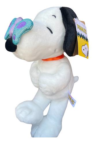 Peluche Snoopy Con Mariposa. Marca Aurora Color Blanco
