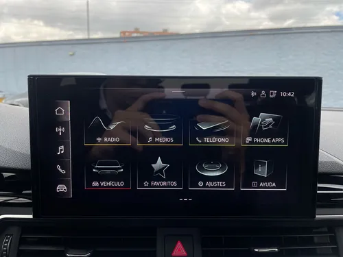 Audi A4 2.0 40 Tfsi Advance Stronic Mhev