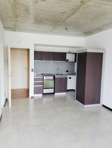 Departamento  En Venta Ubicado En Lanús Oeste, Lanús, G.b.a. Zona Sur