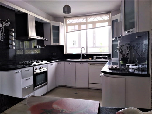 Imagen 10 de 18 de Townhouse En Venta Urb Colinas De Carrizal
