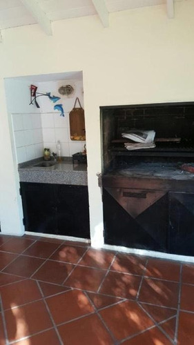 Imagen 6 de 9 de Casa En Venta En Belen De Escobar