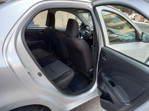 Toyota Etios 1.5 Sedan X 2018