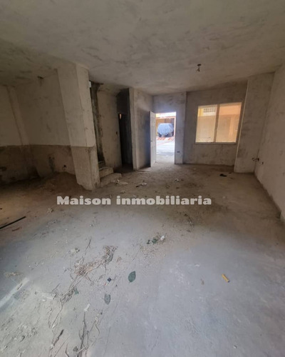 Se Vende Townhouse En Obra Gris En El Limon Maracay