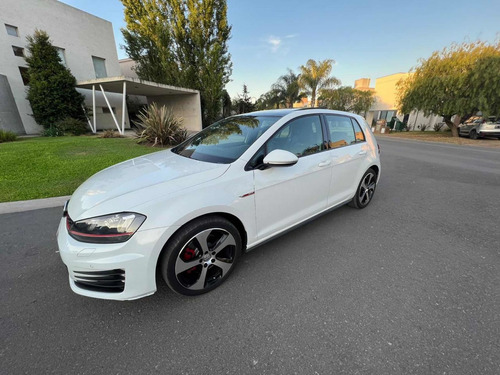 Imagen 4 de 21 de Volkswagen Golf 2016 2.0 Gti Tsi App Connect + Cuero