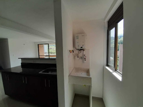 Imagen 6 de 14 de Apartamento En Venta Sector Loma De San José En Sabaneta