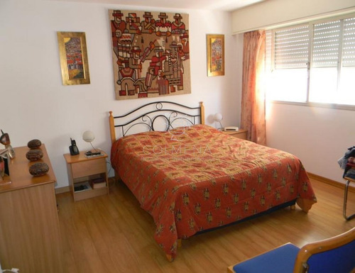 Imagen 16 de 21 de Apartamento Frente Al Puerto - Punta Del Este Puerto