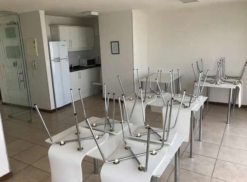Venta Monoambiente En Punta Carretas Con Garage Sobre Ellauri
