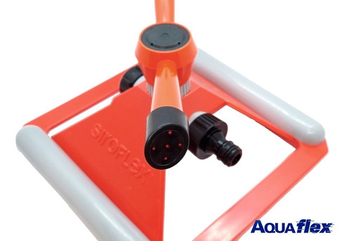 Imagen 3 de 10 de Aspersor Riego Giratorio Con Base Siroflex 4640 Aquaflex