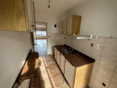 Imagen 2 de 23 de Apartamento - Brazo Oriental - Gran Oportunidad!! 2 Dormitorios!! 1 Baño - 65mts2 - Alquiler $23.000 - Gastos Comunes $3900 -