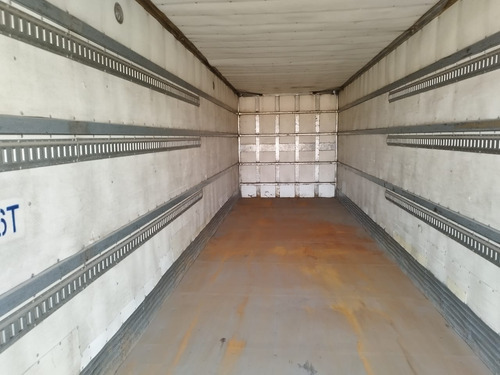 Caja Seca De 38 Pies Marca Operbus Año 2006 Con Chasis