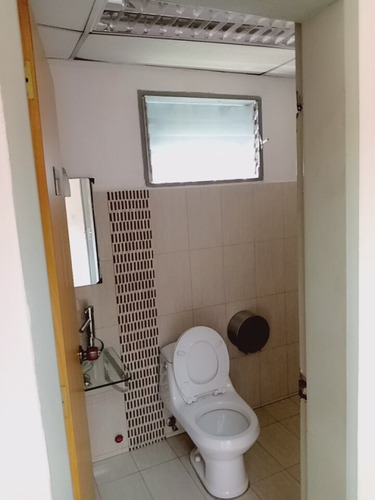Se Vende Galpon Zona Industrial La Isabelica Atg-125