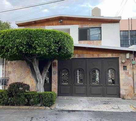 Hermosa Casa En Venta 4 Recámaras 3 Baños