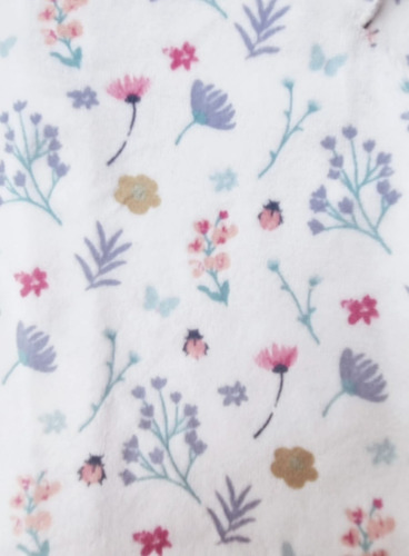 Imagen 2 de 2 de Conjunto Bebe Mini Plush Pant.liso Buzo Est.flores C/volados