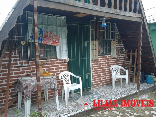 Chalé Em Bairro Residencial / Mongaguá - 916