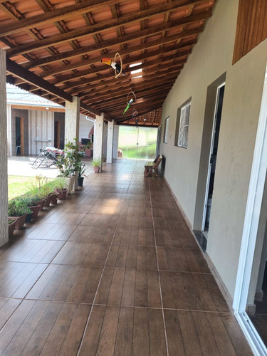 Chácara, 3 Quartos, Sala, Cozinha, 3 Wc, Edícula Com Quarto