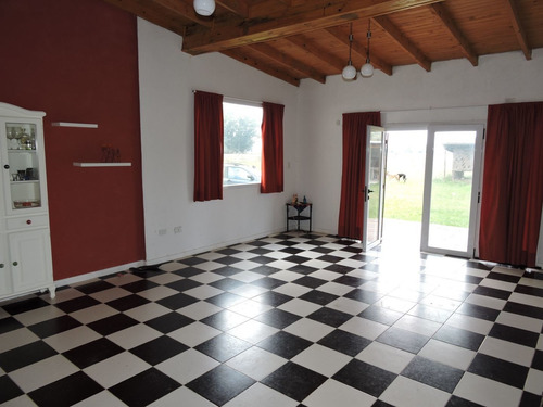 Imagen 10 de 19 de Casa Quinta En Veronica, 1.5 Hectareas