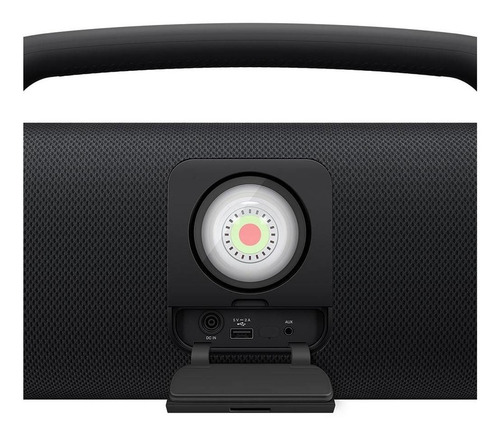 Alto-falante LG XBOOM Go XG9 XG9QBK.DCOLLLK portátil com bluetooth waterproof preto 110V