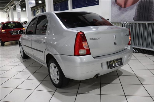 Renault Logan 1.0 Authentique 16v