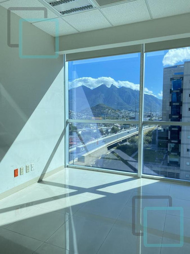 Imagen 17 de 24 de Oficina - Zona Valle Oriente Sur