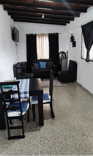 Bonito Apartamento En Alquiler