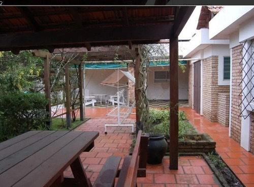 Casa De 3 Dormitorios En Parque Del Plata Sur