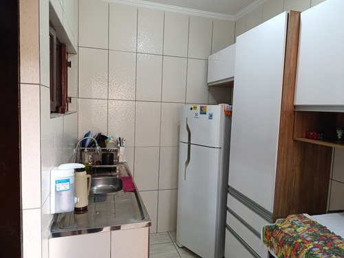 Vendo Lindo Sobrado,100 Metros Da Praia