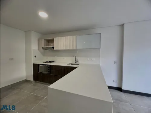 Excelente Ubicacion En Zona Plana. Unidad Completa...(mls#253439)