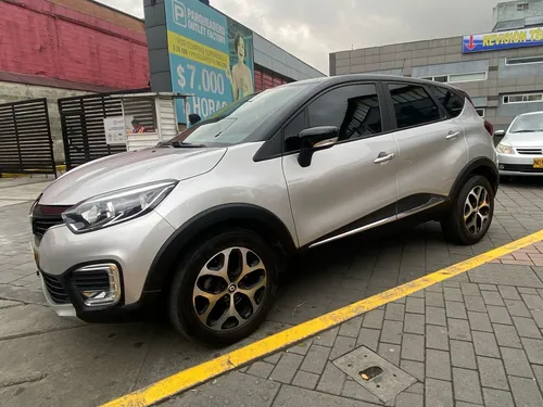 Renault Captur 2.0 Intens Automática