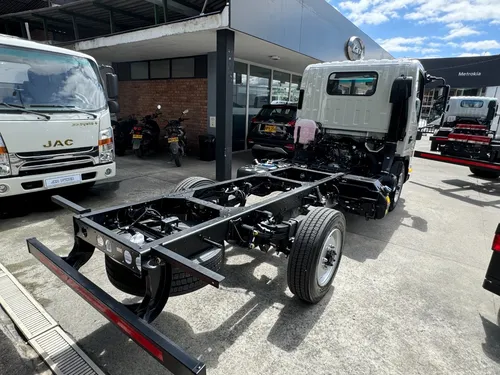 Potente Jhr New 2026 Con O Sin Carroceria A Credito Renting