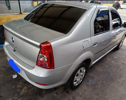 Renault Logan 1.0 16v Authentique Hi-flex 4p