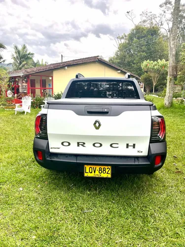 Renault Duster Oroch 2.0 Intens
