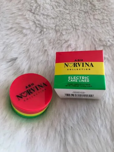 Norvina on sale cake liners