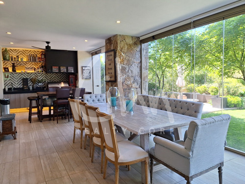 Impactante Departamento Duplex Con Lindo Jardin Piscina