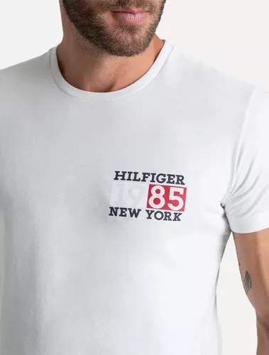 Camiseta Tommy Hilfiger Masculina New York Flag Logo Branca