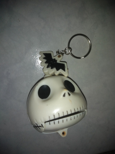 Llavero Jack Skellington Tipo Porta Gafete Se Rie Al Jalar