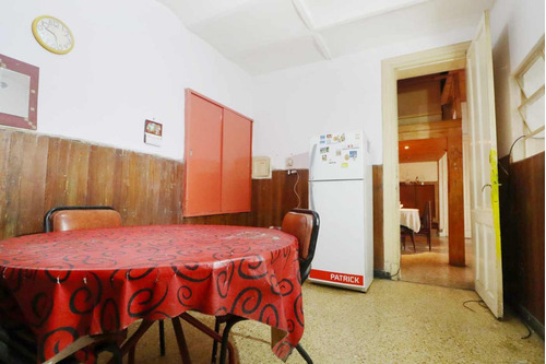 Imagen 11 de 30 de Venta Amplio Ph Ubicada En Villa Del Parque 4 Amb.