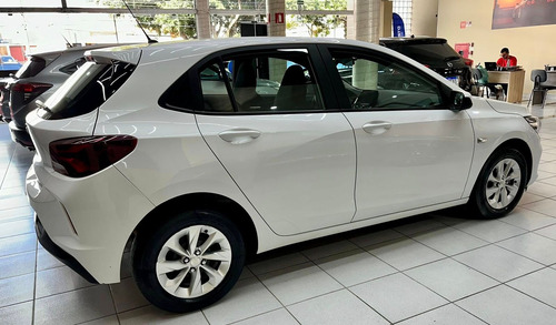 Chevrolet Onix HATCH LT 1.0 12V Flex 5p Mec.