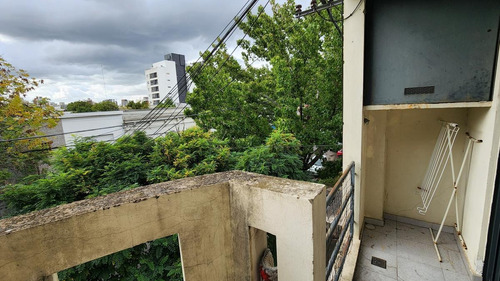 Imagen 17 de 17 de Departamento De Un Dormitorio Tipo Duplex Con Toliette Y Balcón Al Frente