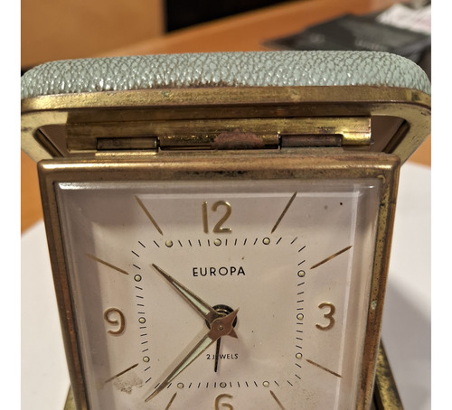 Reloj Despertador Europa Vintage (a Cuerda). No Funciona